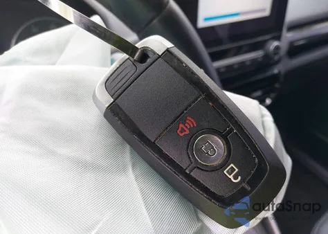 2018 Ford Ecosport Titanium z USA, uszkodzony, nr VIN MAJ6P1WL4JC170560